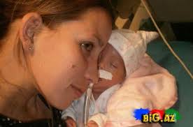 Argentinanın Chaco bölgəsində yaşayan Analia Bouter erkən doğum etdi. 6 aylıqkən doğan körpənin öldüyünü söyləyən həkimlər ... - 1347447866_21