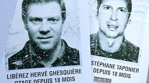 Hervé Ghesquière et Stéphane Taponier réalisaient un reportage pour le magasine Pièces à conviction lorsqu&#39;ils ont été enlevés en décembre 2009. - a286e51e-a262-11e0-8a2c-c68f93e3c27c