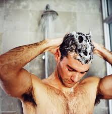 hair washing with shampoo ile ilgili görsel sonucu