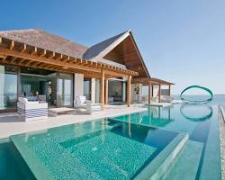 Maldives luxury travel