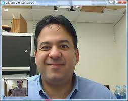 Skype HQ Video Test with Rich Tehrani When I switched to full-screen mode it was slightly pixelated, but not bad at all and much better than full-screen ... - skype-hq-video-with-rich-full