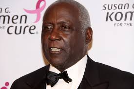 we all keep aging, and so does RICHARD ROUNDTREE….he turned 71 yesterday…here he is recently…. Richard+Roundtree+Susan+G+Koman+Gala+DC+WT7Tziqn4hUx - richardroundtreesusangkomangaladcwt7tziqn4hux