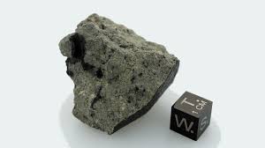 Martian meteorite contains large diversity of organic compounds