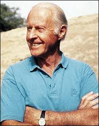 The famous Norwegian anthropologist Thor Heyerdahl led the first archaeological expedition to Easter Island in 1955-56. In 1962 he gave a series of lectures ... - thor-heyerdahl