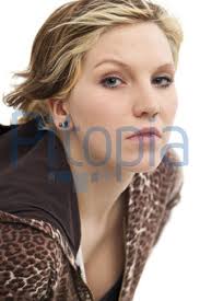 Porträt einer jungen Frau mit Nasenpiercing (<b>Bernd Jürgens</b>) - lizenzfrei <b>...</b> - bernjuer_638888