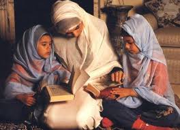 Image result for Muslimat Reciting Qur’ân