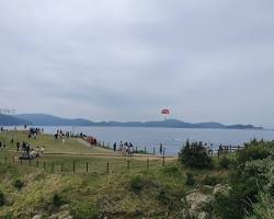 거제도 바람의 언덕 매미성 신선대 풍경 사진, AI로 생성