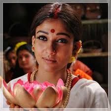 Do you know Diana mariam kurian? Might not be, this is the original name of actress ... - 7837-9728-Nayanthara-now-Hindu