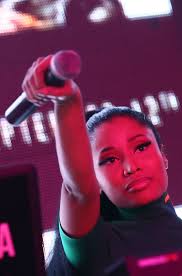 Nicki Minaj Performs During a Party at Club 79 in Paris – Sept. 2014 - nicki-minaj-performs-during-a-party-at-club-79-in-paris-sept.-2014_10