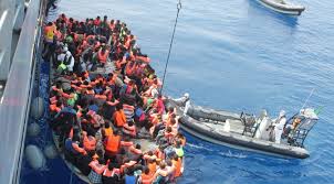 Résultat de recherche d'images pour "sauvetage migrants"