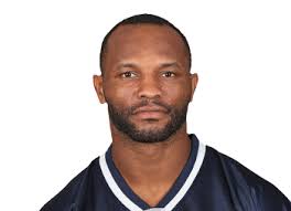 Fred Taylor. Running Back. BornJan 27, 1976 in Pahokee, FL; Drafted 1998: 1st Rnd, 9th by JAX; Experience13 years; CollegeFlorida - 1430