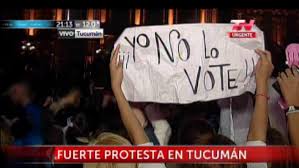 Resultado de imagen para Miles de tucumanos protestan por las denuncias de fraude en las elecciones