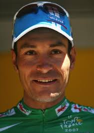 Erik Zabel of Germany and team Milram arrrives at the start of stage 6 of the 2007 Tour de France from Semur-en-Auxois to Bourg-en-Bresse on July 13, ... - Tour%2Bde%2BFrance%2BStage%2BSix%2BbjUPna03-PYl