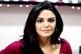 The senior crime branch officers in Mumbai have confirmed that TV actress Mona Singh&#39;s controversial MMS clips is a morphed video and the featured person in ... - Mona-Singh-in-MMS-scandal