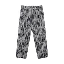 Get now Boohooman Long Trousers at a 57% Discount in Voga’s Clearance Offers!