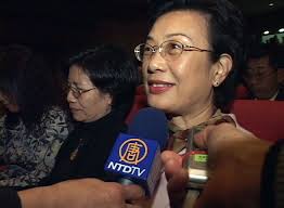 Ms. Hsiang Yung-Lo, Principal of the Tian-Liao Junior High School, &quot;We should encourage the children to watch ... - 2008-3-5-gaoxiongshow441-02