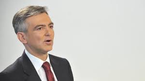 Nationalist deputy leader Simon Busuttil yesterday said that although there was nothing intrinsically wrong in accepting the hospitality of a businessman, ... - local_04_temp-1360144543-5112289f-620x348