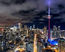 Gambar toronto CN Tower at night