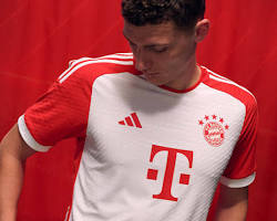 Bayern Munich home football kit 2023-2024