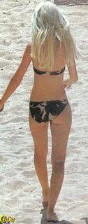 Christina Aguilera Figure – Celebrity Body Type Two (BT2), Female