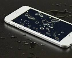waterdamaged mobile phone