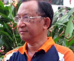 Jakarta - Jaksa Agung Hendarman Supandji meminta buronan kasus BLBI, Adrian Kiki Ariawan, yang berada di Australia segera pulang ke tanah air. - hendarman-dalem